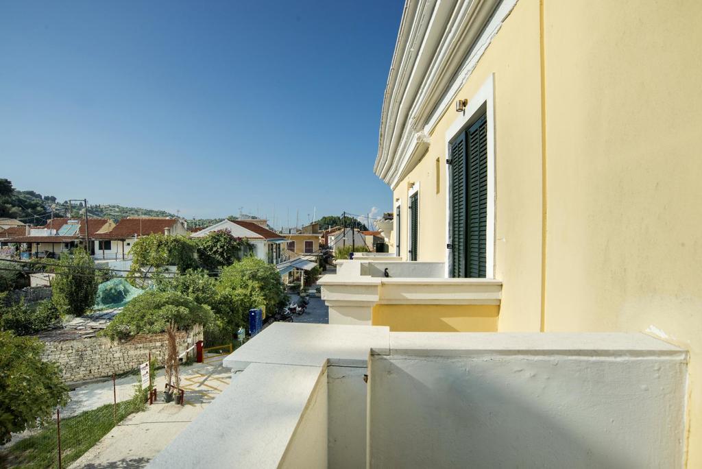 Studios Niki Lákka Exterior photo
